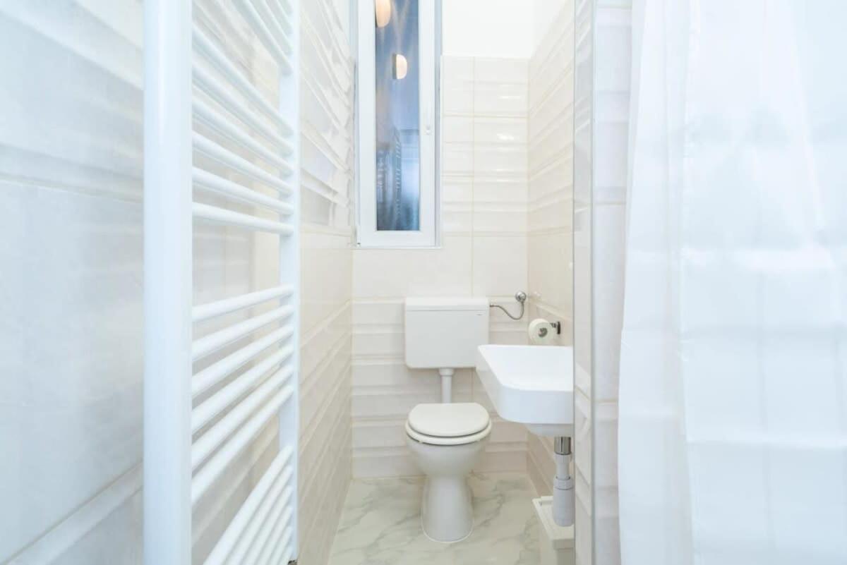 Ultra Central Large Stylish Apartment บูดาเปสต์ ภายนอก รูปภาพ